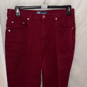 Avenue Women's Straight Leg Jeans - Red